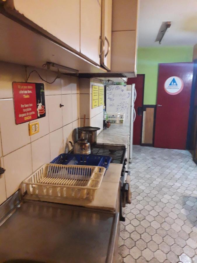Campo Base Youth Hostel 门多萨 外观 照片